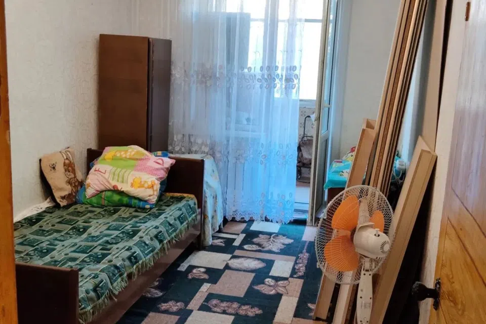 Продаётся 4-комнатная квартира, 92 м²