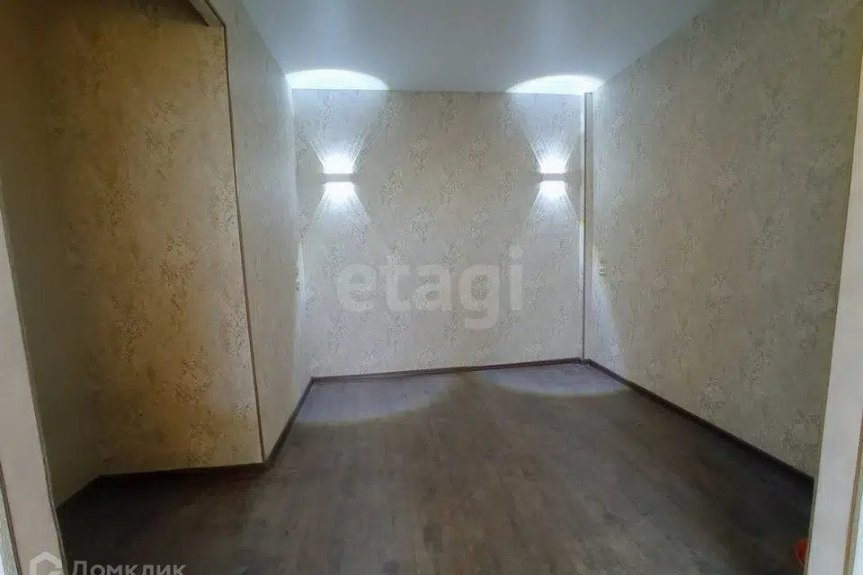 Продаётся 1-комнатная квартира, 38.2 м²