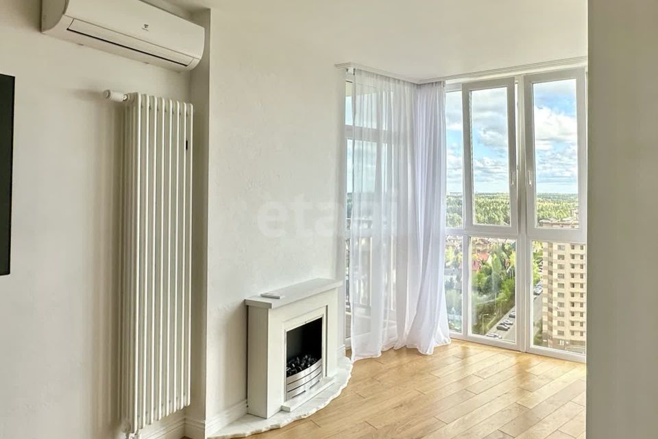 Продаётся 3-комнатная квартира, 70.6 м²