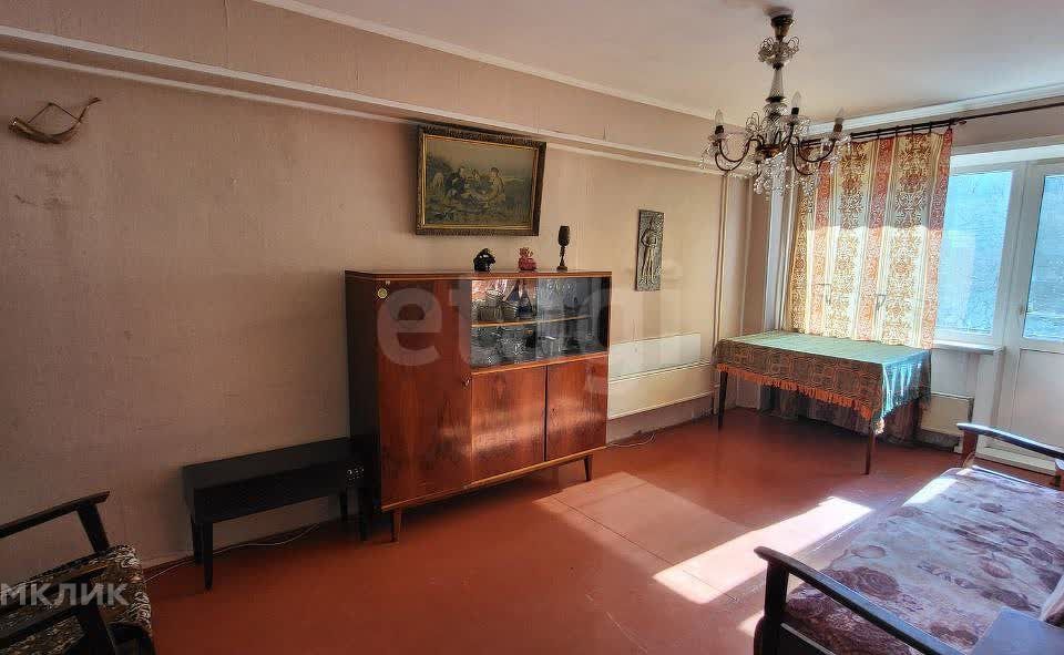 Продаётся 3-комнатная квартира, 69.6 м²