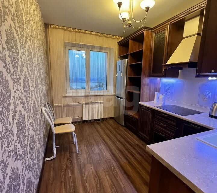 Сдаётся 1-комнатная квартира, 42 м²