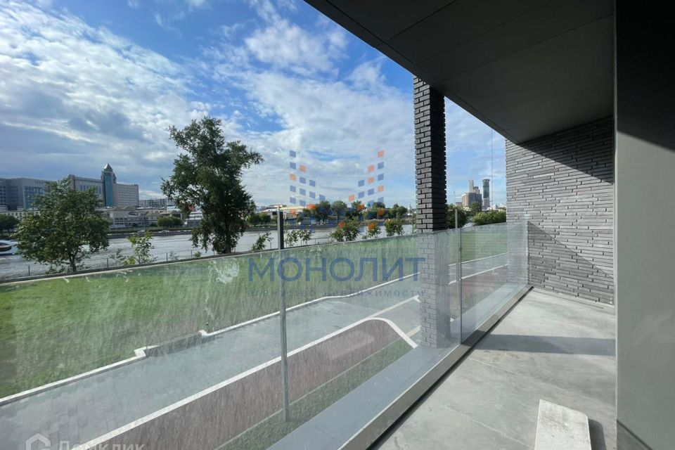Продаётся 1-комнатная квартира, 47.6 м²