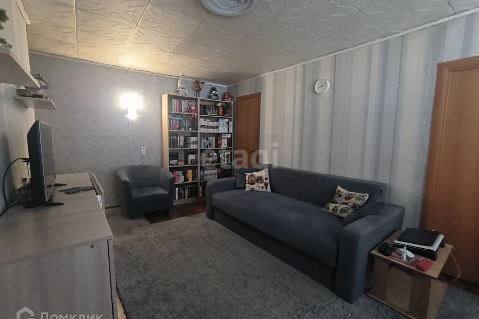 Продаётся 3-комнатная квартира, 53.9 м²