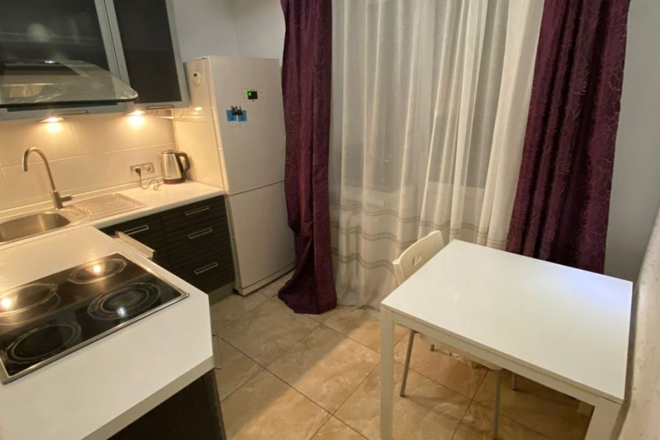 Продаётся 2-комнатная квартира, 57 м²