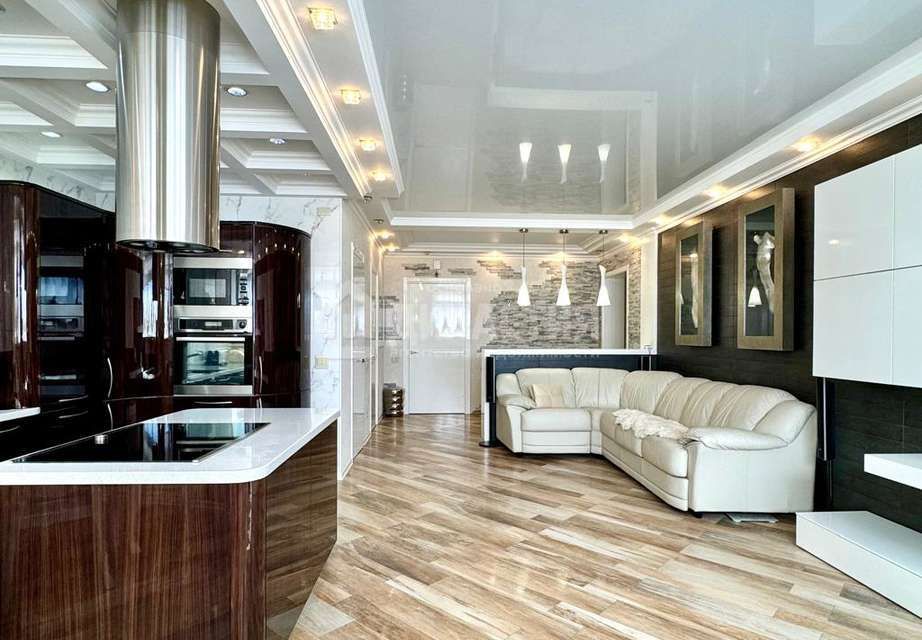 Продаётся 3-комнатная квартира, 90.5 м²