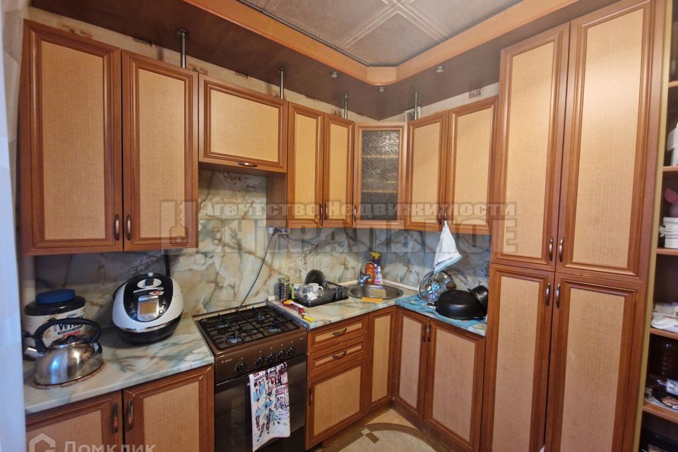 Продаётся 1-комнатная квартира, 38 м²