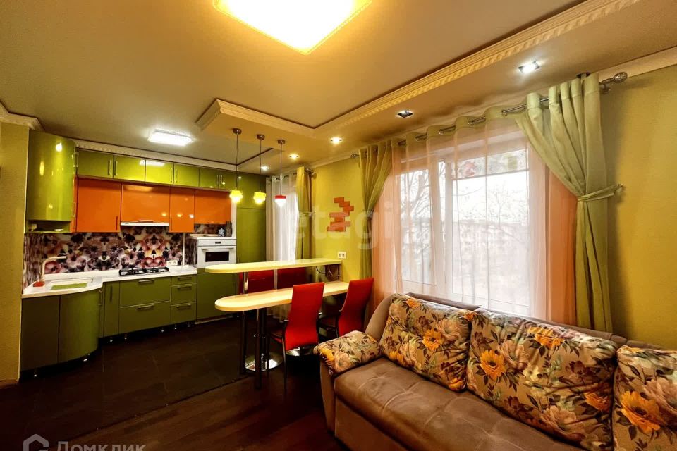 Продаётся 2-комнатная квартира, 49.8 м²