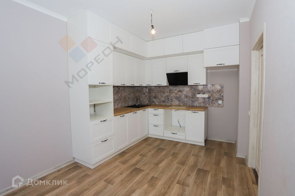 Продаётся 2-комнатная квартира, 60.7 м²