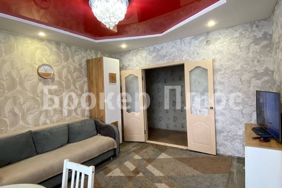 Продаётся 3-комнатная квартира, 63.8 м²