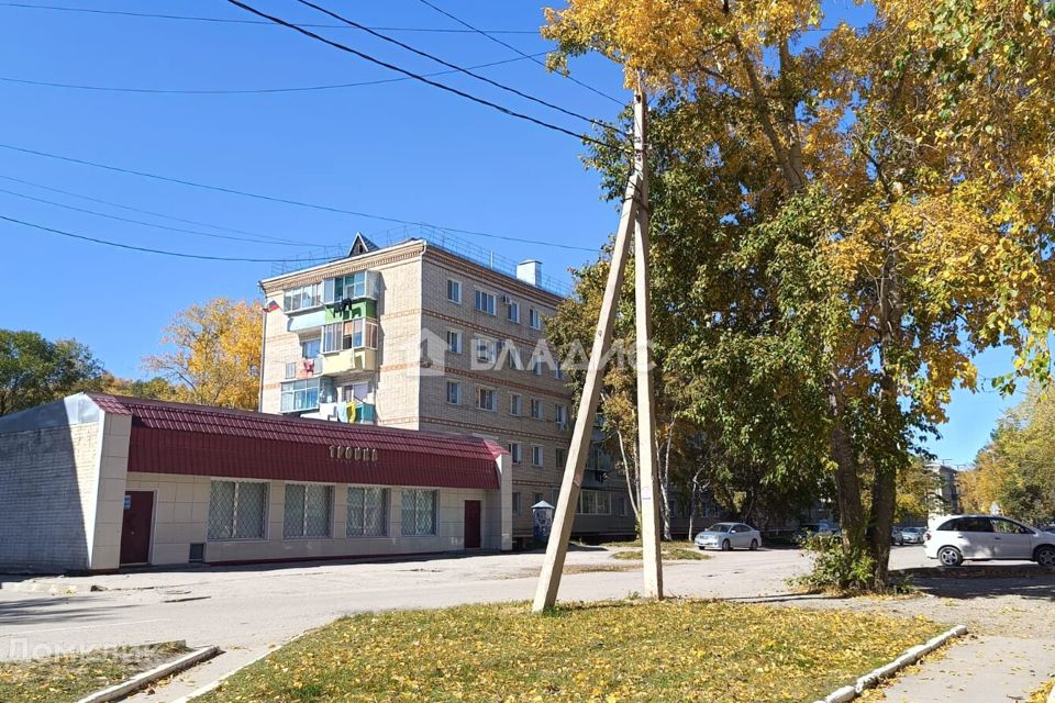 Продаётся 4-комнатная квартира, 61.1 м²