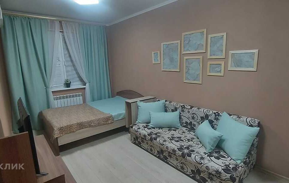 Продаётся 1-комнатная квартира, 32 м²
