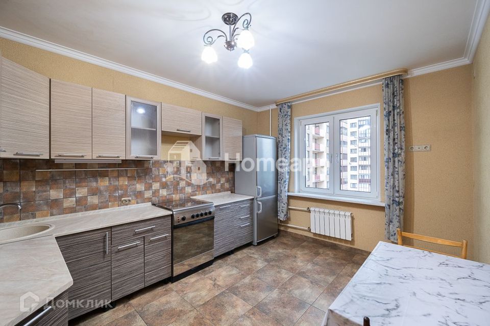 Продаётся 2-комнатная квартира, 58.2 м²