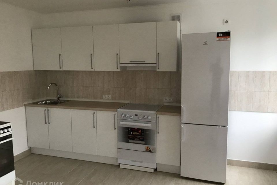 Сдаётся 4-комнатная квартира, 120.4 м²