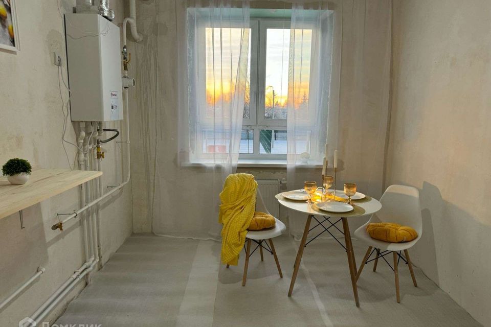 Продаётся 1-комнатная квартира, 43.02 м²