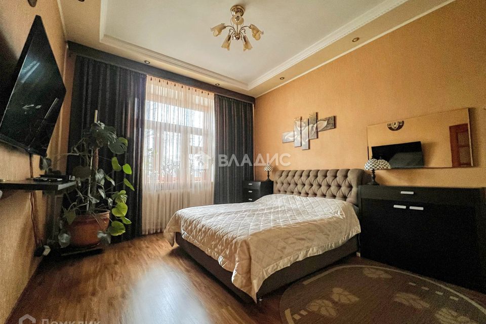 Продаётся 2-комнатная квартира, 56 м²