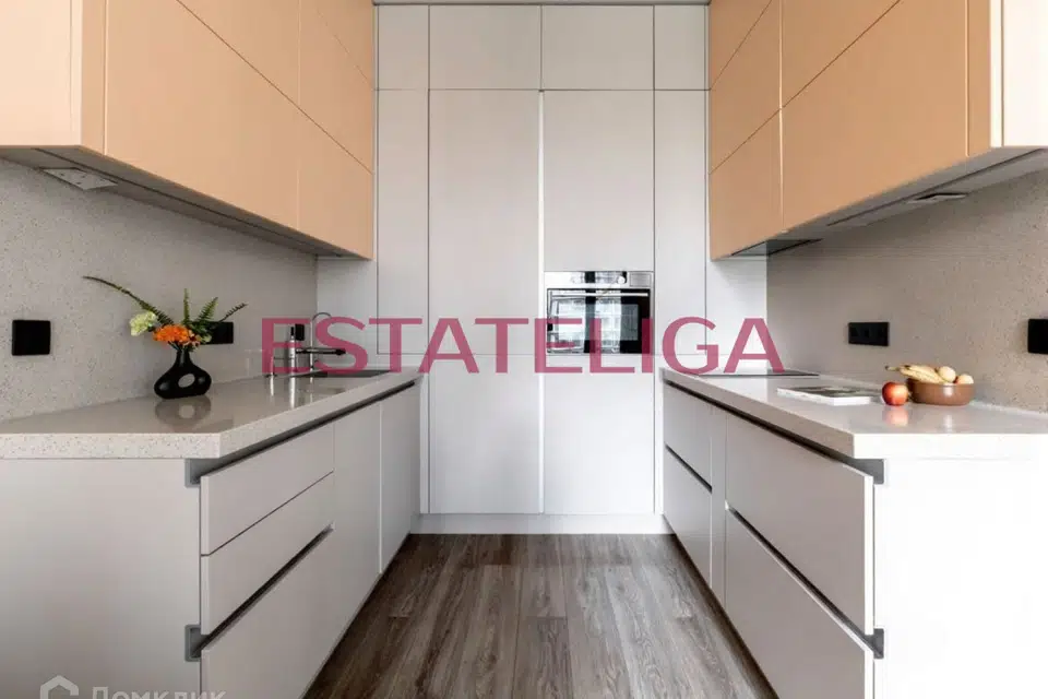 Продаётся 2-комнатная квартира, 49.6 м²