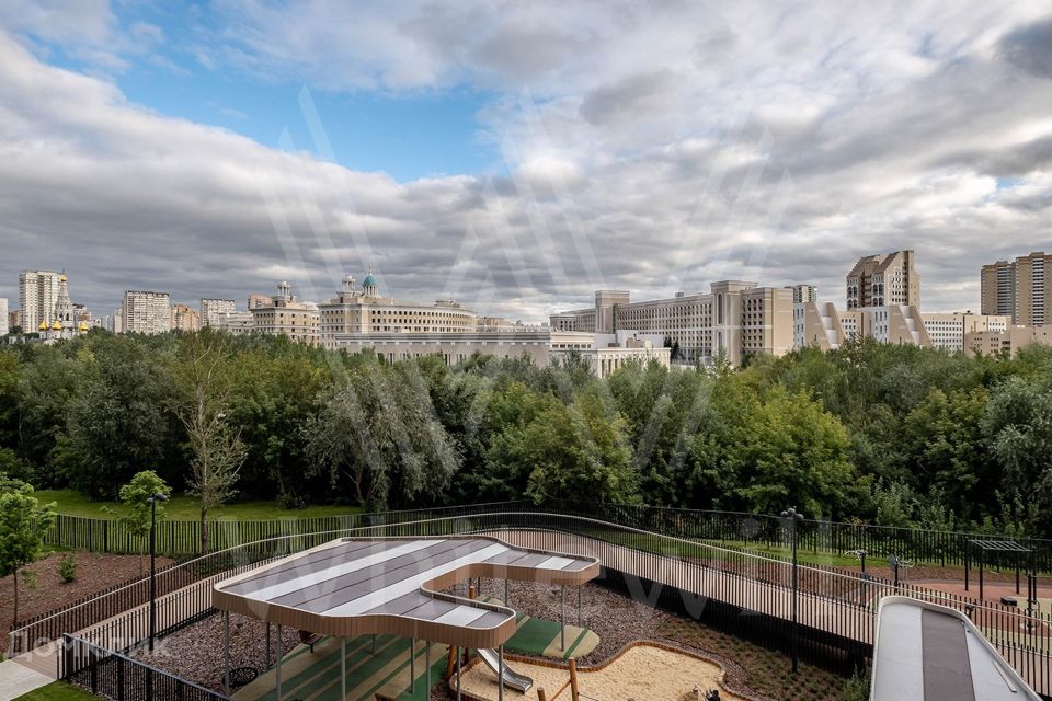 Продаётся 3-комнатная квартира, 65 м²