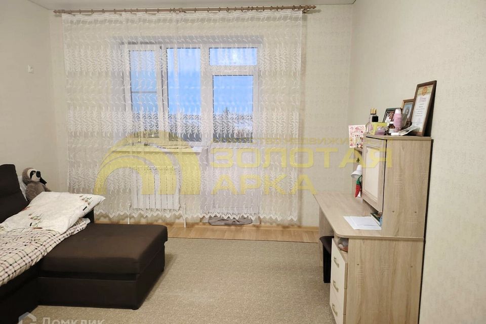 Продаётся 2-комнатная квартира, 65.8 м²