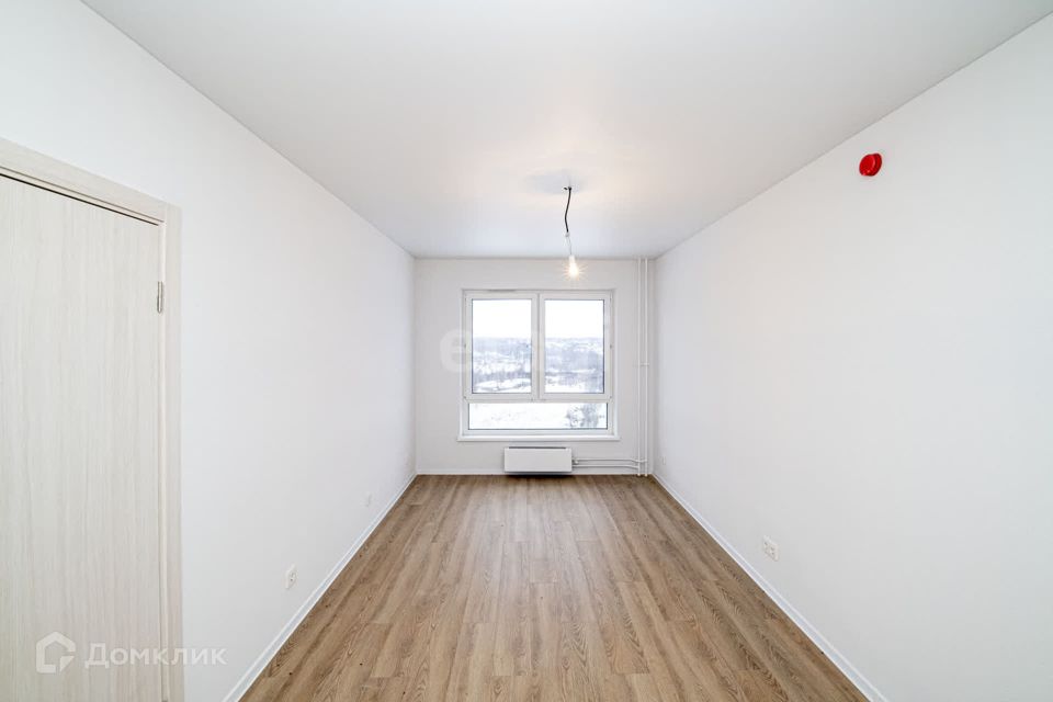 Продаётся 1-комнатная квартира, 42.4 м²