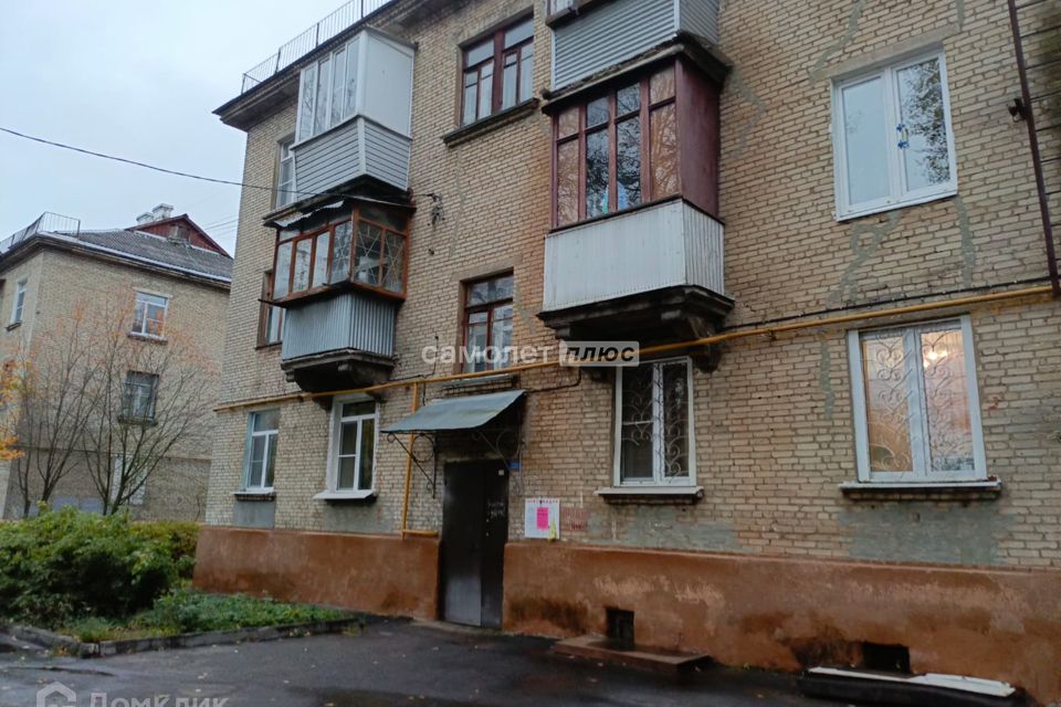 Продаётся комната в 3-комн. квартире, 16.3 м²