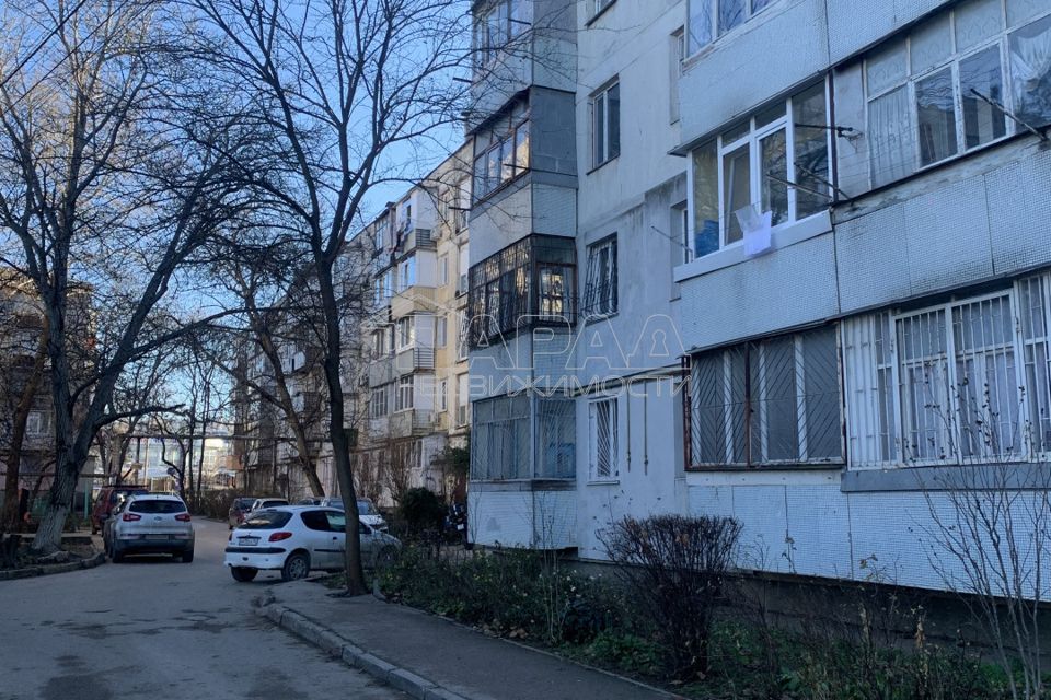 Продаётся 1-комнатная квартира, 30.3 м²
