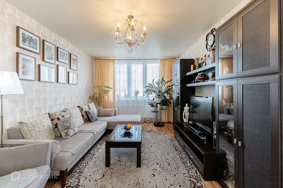 Продаётся 2-комнатная квартира, 65.6 м²