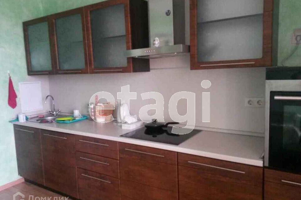 Сдаётся 1-комнатная квартира, 39 м²