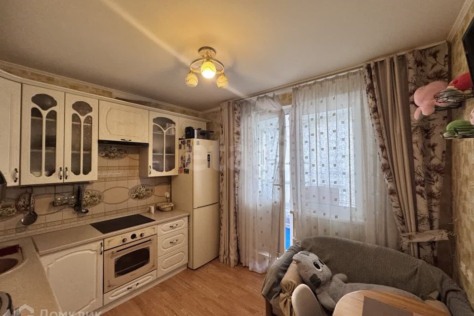 Продаётся 1-комнатная квартира, 41.7 м²