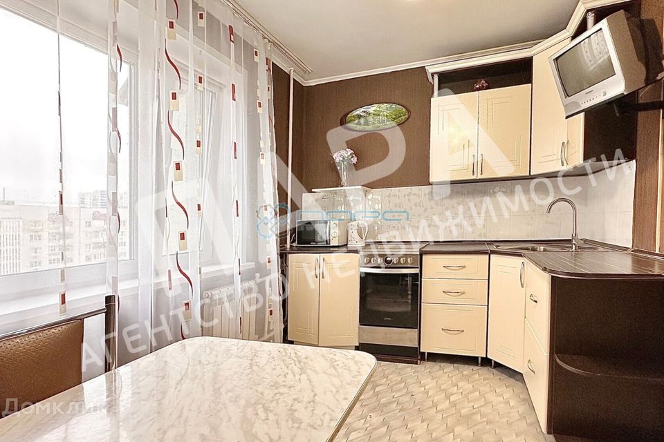 Сдаётся 1-комнатная квартира, 40 м²