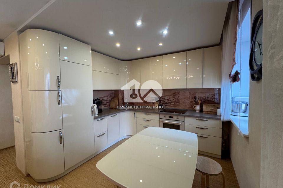 Продаётся 5-комнатная квартира, 109 м²