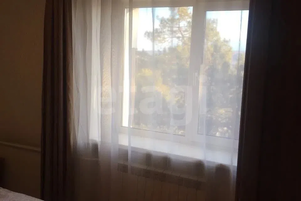 Сдаётся 2-комнатная квартира, 61.4 м²