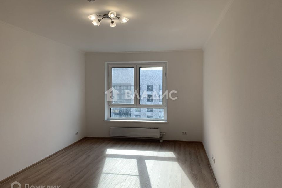 Продаётся 2-комнатная квартира, 70.6 м²