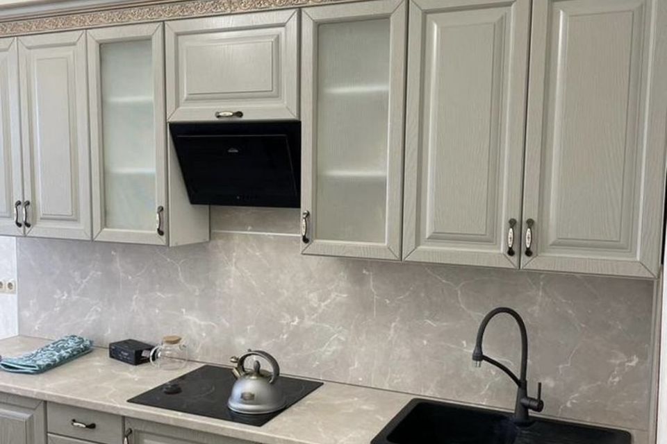 Продаётся 2-комнатная квартира, 77 м²