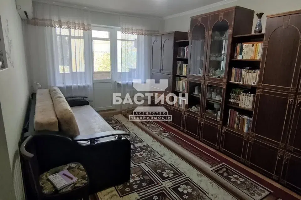 Продаётся 3-комнатная квартира, 60 м²