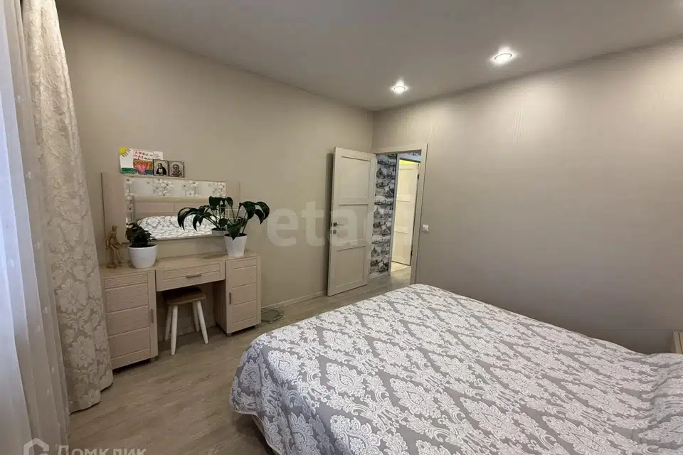 Продаётся 2-комнатная квартира, 54.4 м²