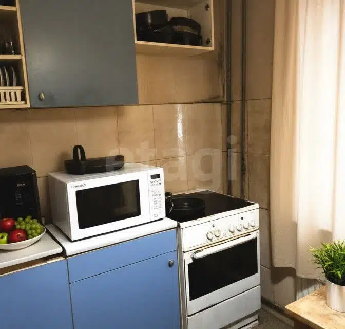 Продаётся 2-комнатная квартира, 55.7 м²