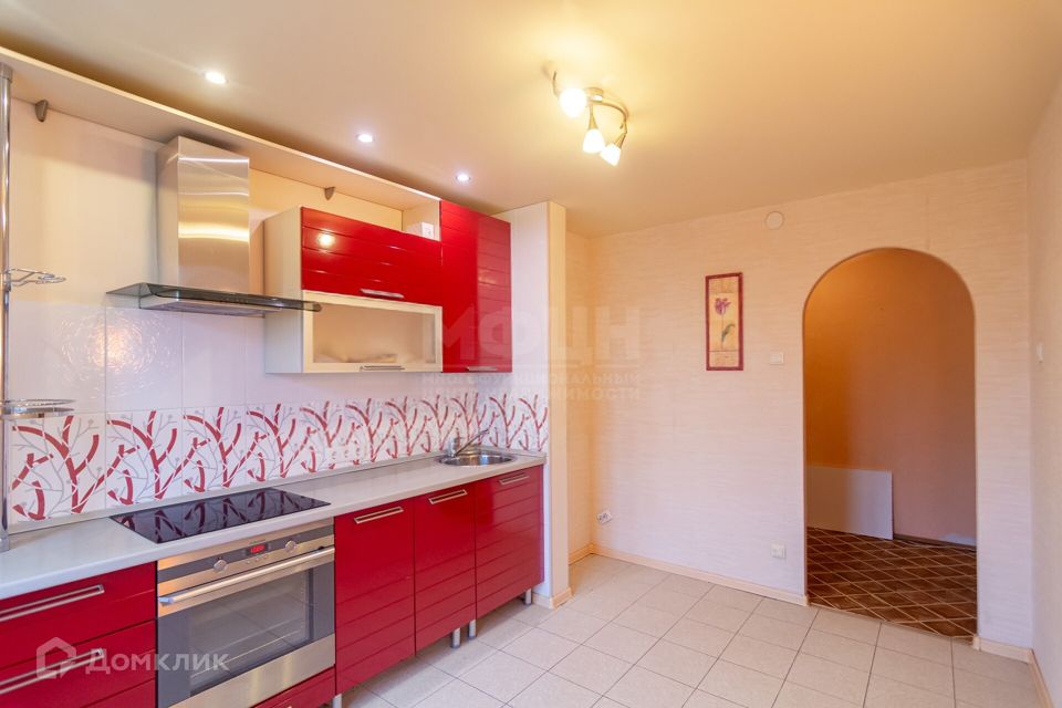 Продаётся 3-комнатная квартира, 69.4 м²
