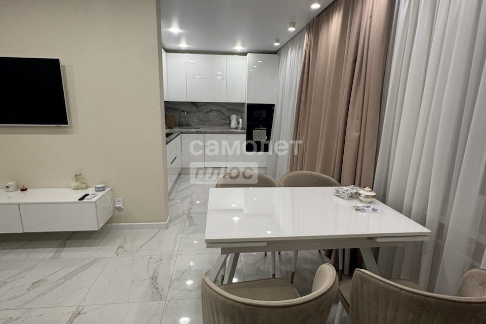 Продаётся 3-комнатная квартира, 84.1 м²