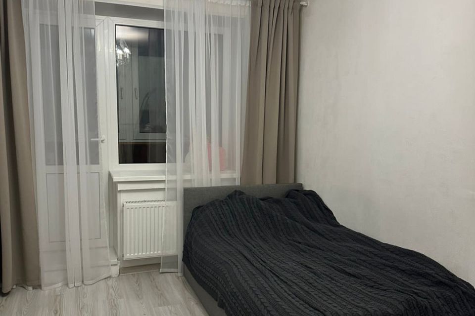 Продаётся комната в 5-комн. квартире, 15.5 м²