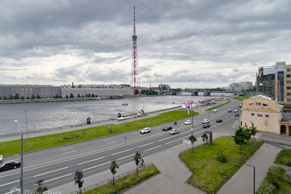 Продаётся 2-комнатная квартира, 63.5 м²