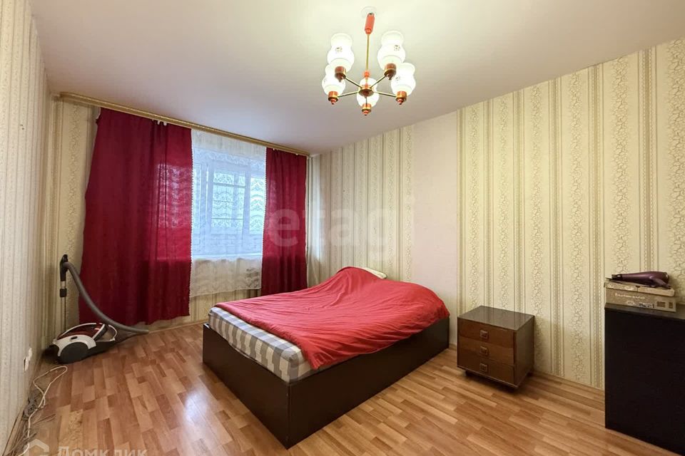 Продаётся 1-комнатная квартира, 42.5 м²