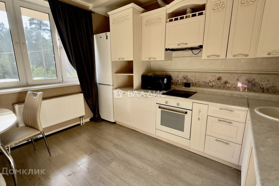 Продаётся 1-комнатная квартира, 39 м²