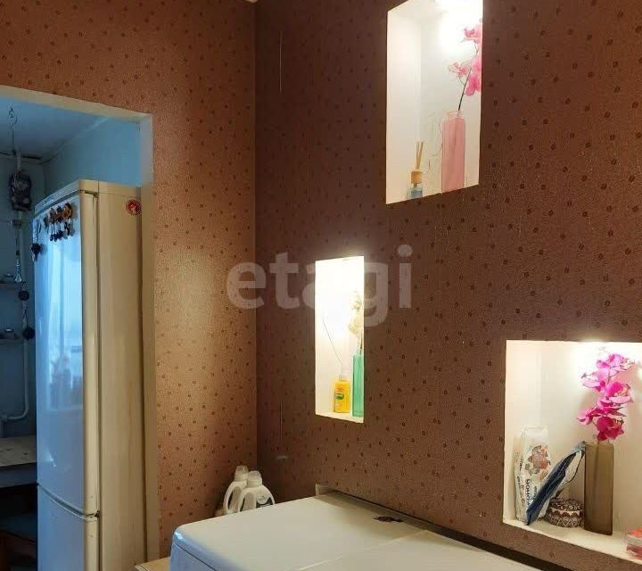 Продаётся 3-комнатная квартира, 57.1 м²