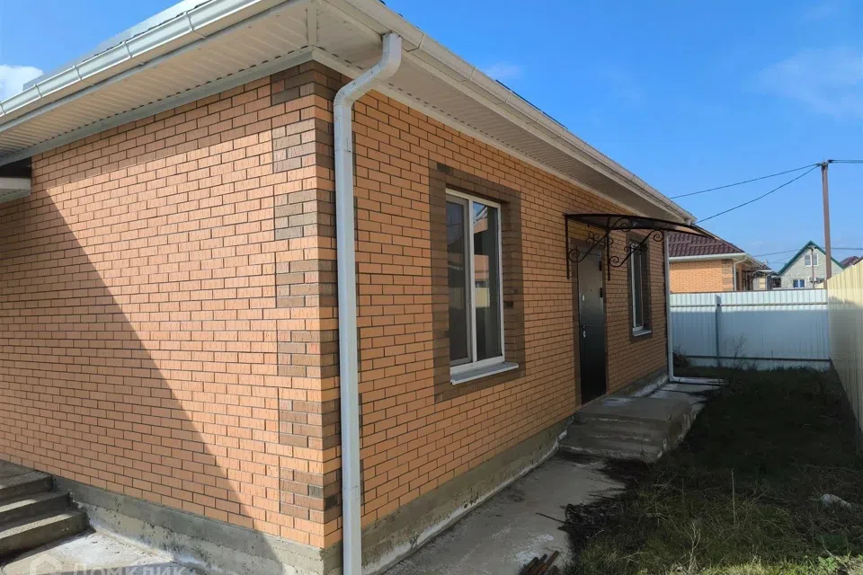 Продаётся 2-этажный дом, 121 м²