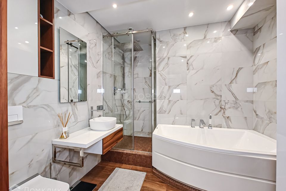 Продаётся 2-комнатная квартира, 77.6 м²