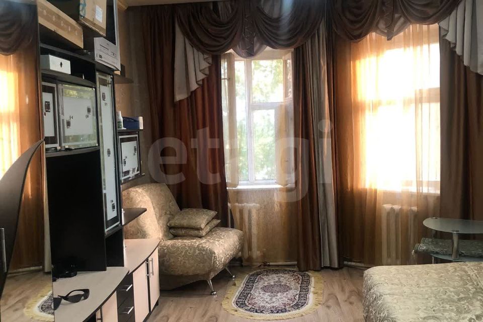Продаётся 2-комнатная квартира, 54.8 м²