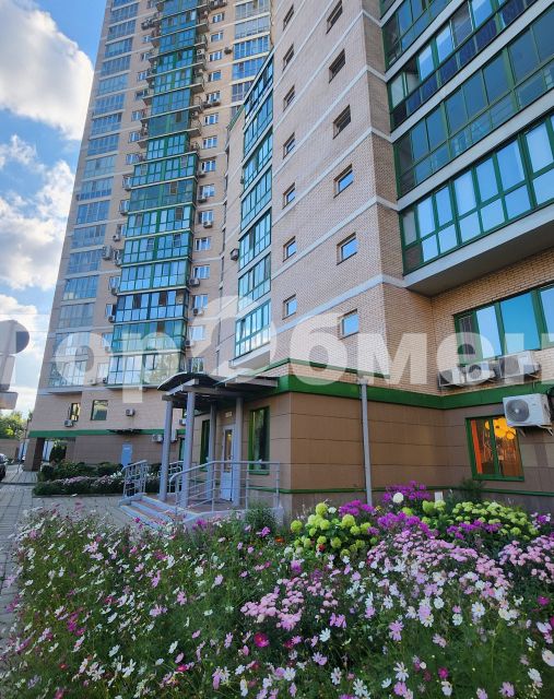 Продаётся 1-комнатная квартира, 50 м²