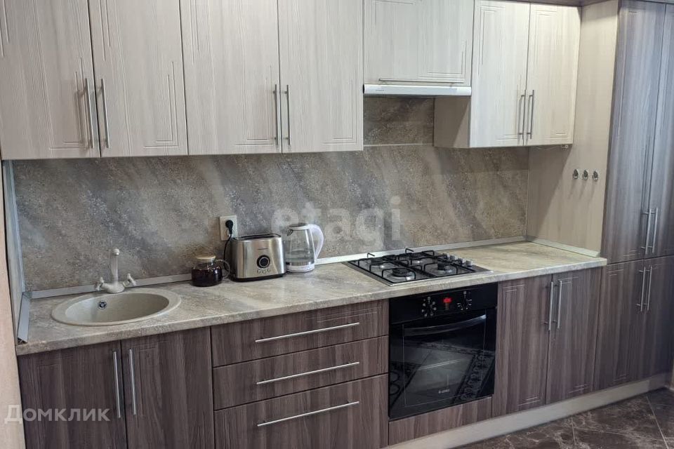 Продаётся 2-комнатная квартира, 56.1 м²