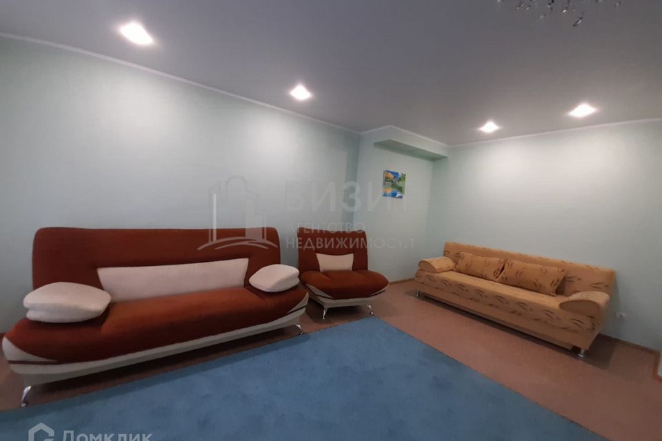 Сдаётся 2-комнатная квартира, 72 м²