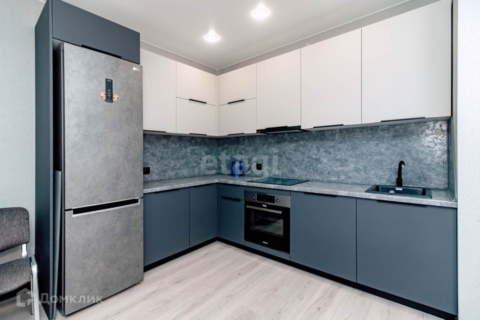 Продаётся 2-комнатная квартира, 66.8 м²